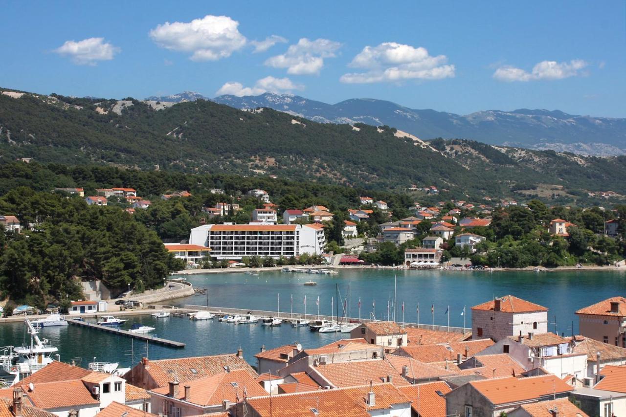 Apartments And Rooms By The Sea Banjol, Rab - 5077 Екстериор снимка