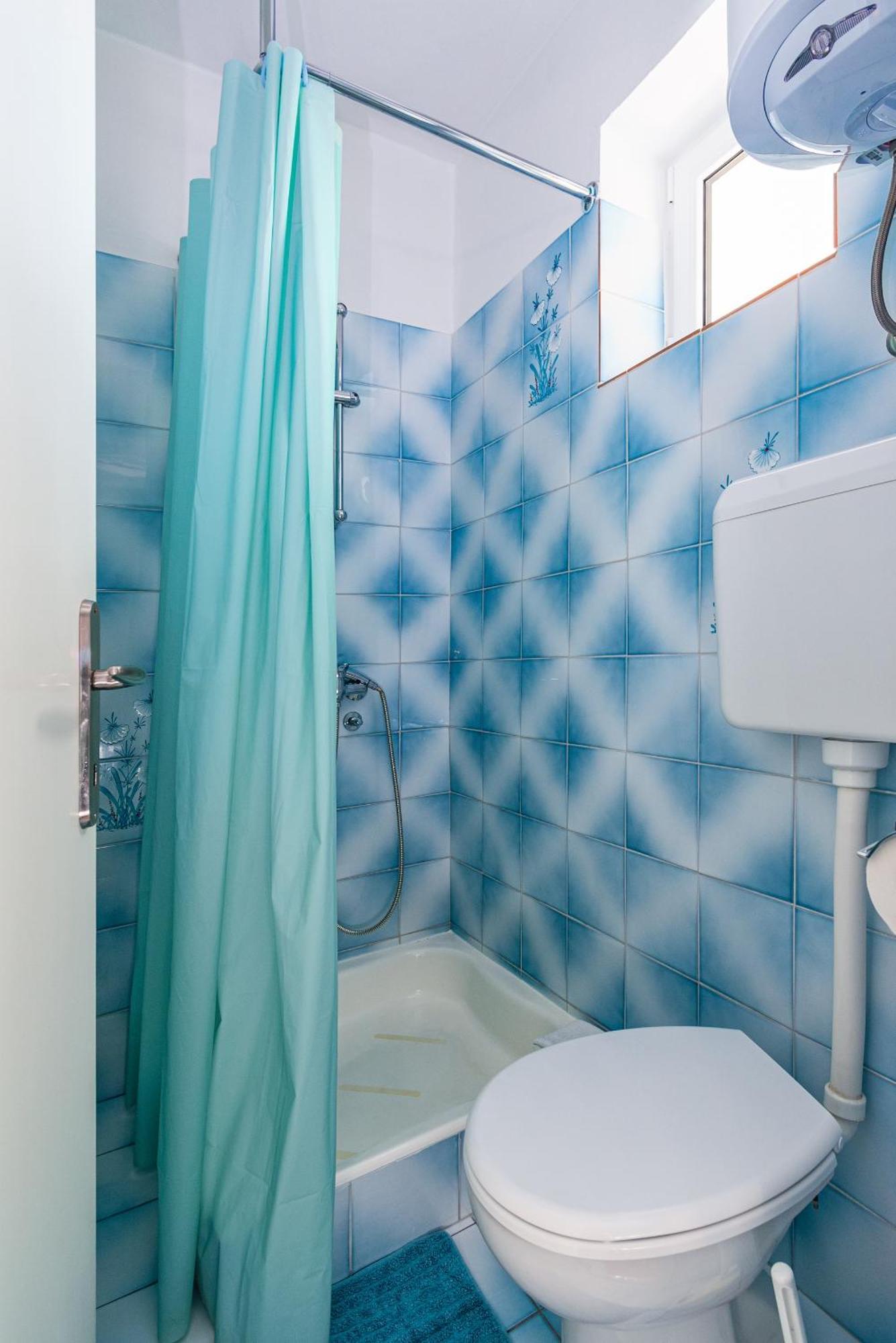 Apartments And Rooms By The Sea Banjol, Rab - 5077 Екстериор снимка